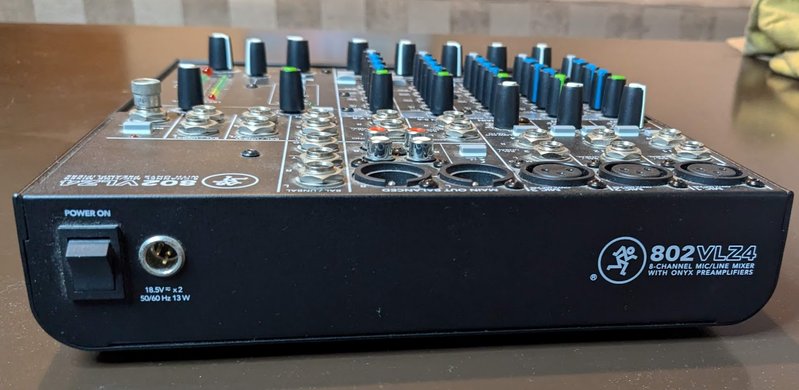 Mackie Mixer 8 Canales 802VLZ4